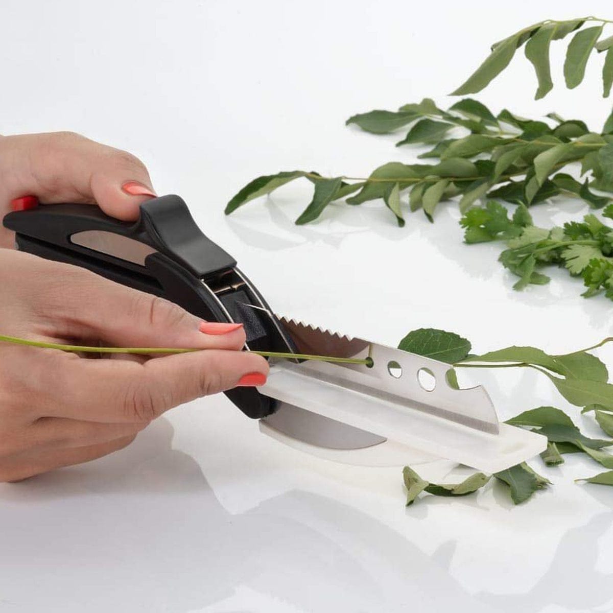 5-in-1 Multi-Purpose Kitchen Scissors with Cutting Board